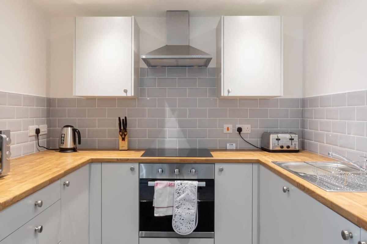 Charming 1 Bedroom Apartment In Leeds Leeds  Bagian luar foto