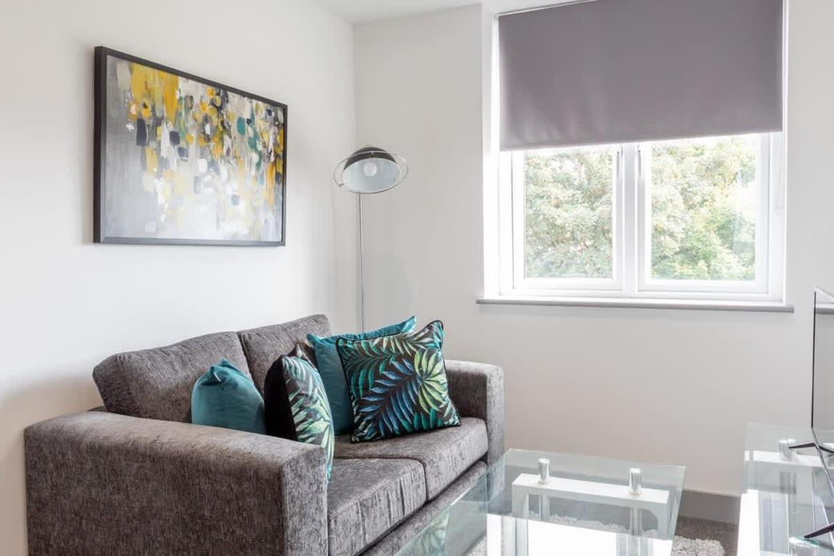 Charming 1 Bedroom Apartment In Leeds Leeds  Bagian luar foto